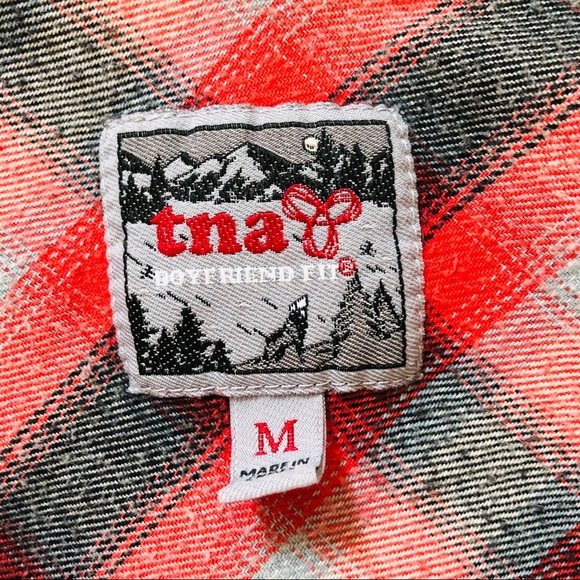 TNA by Aritzia Flannel Boyfriend Shirt - size M - Picture 3 of 7